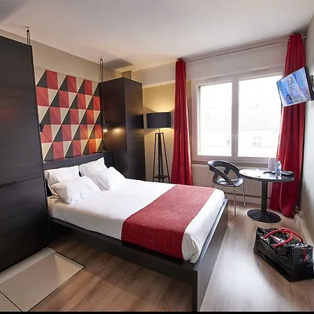 L'aparthotel Lhl 아파트호텔