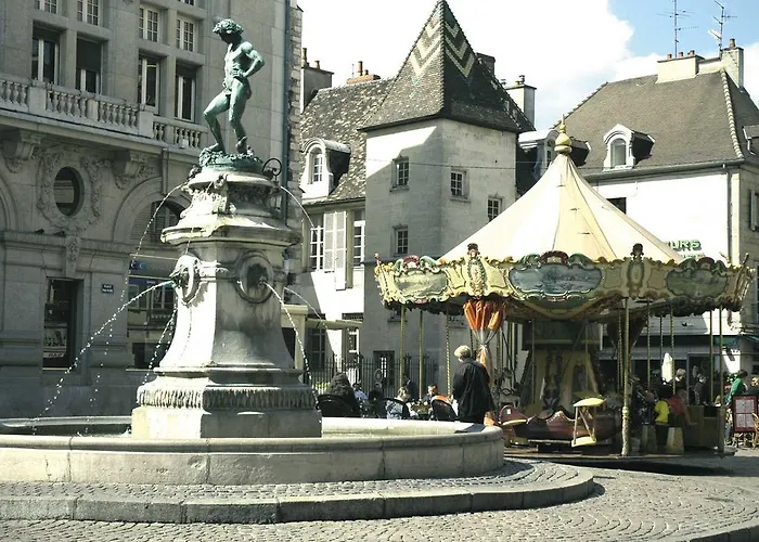 L'aparthotel Lhl Lägenhetshotell 3*