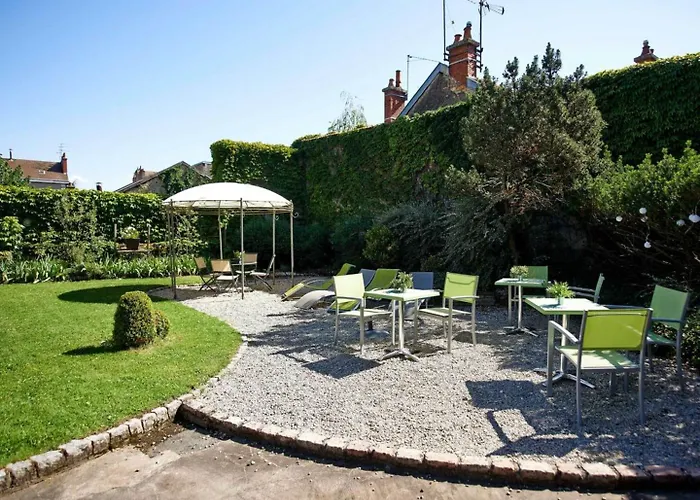 Lhl公寓式酒店 3* 第戎