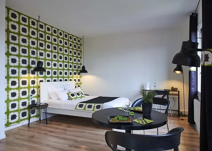 L'aparthotel Lhl Lägenhetshotell 3*